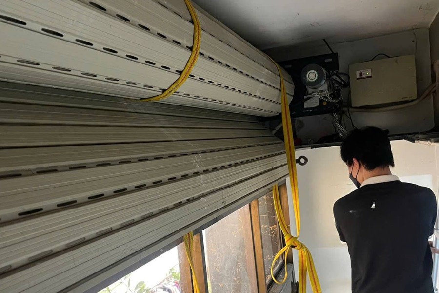 Sửa cửa cuốn hỏng motor