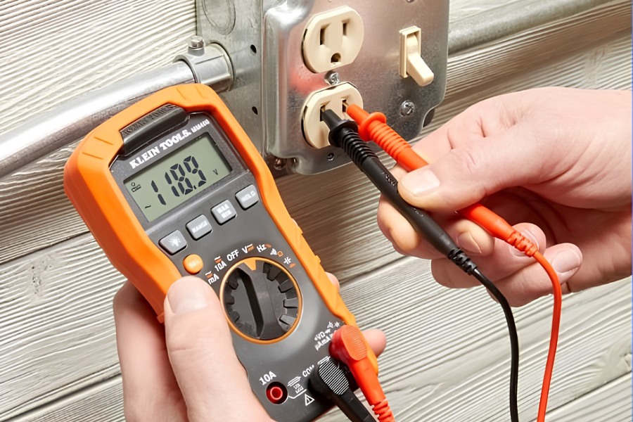 Những lưu ý khi sử dụng đồng hồ vạn năng đo dòng điện