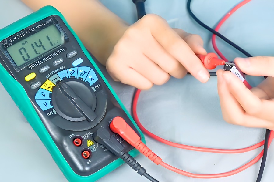 Quy tắc an toàn khi đo tụ điện