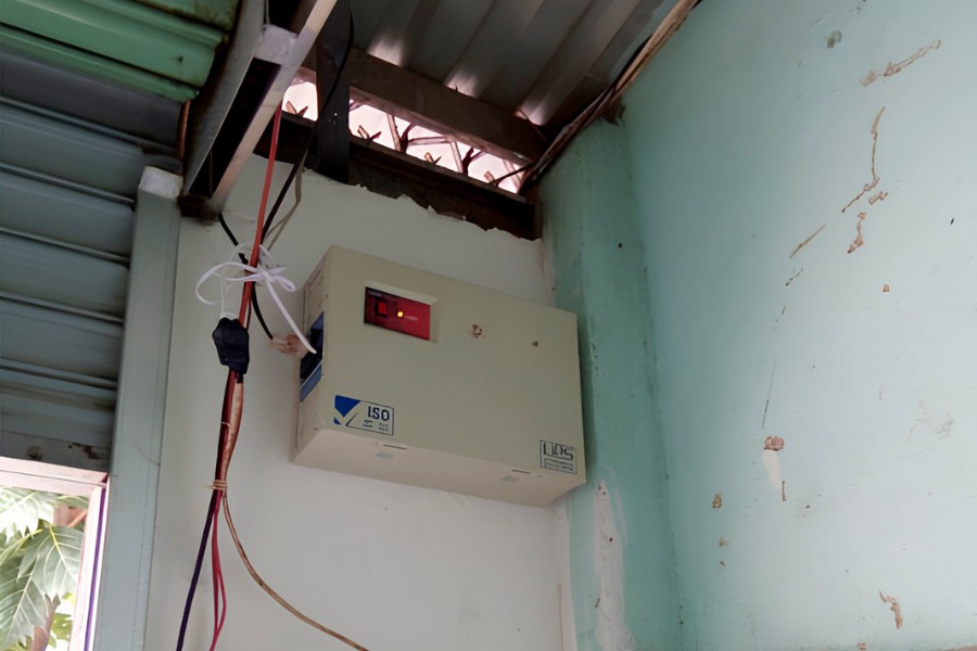 Quy trình sửa bộ lưu điện cửa cuốn chuyên nghiệp