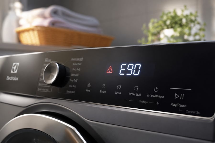 Mẹo hạn chế lỗi E90 máy giặt Electrolux